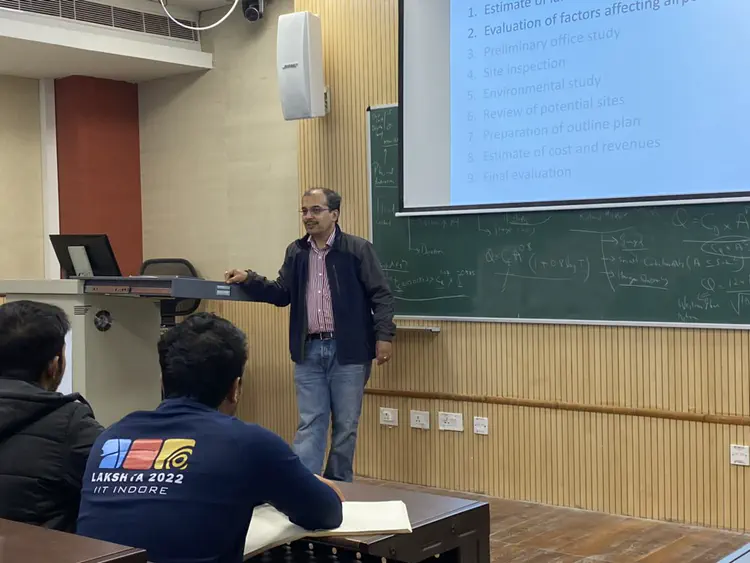 prof_swamy.jpeg